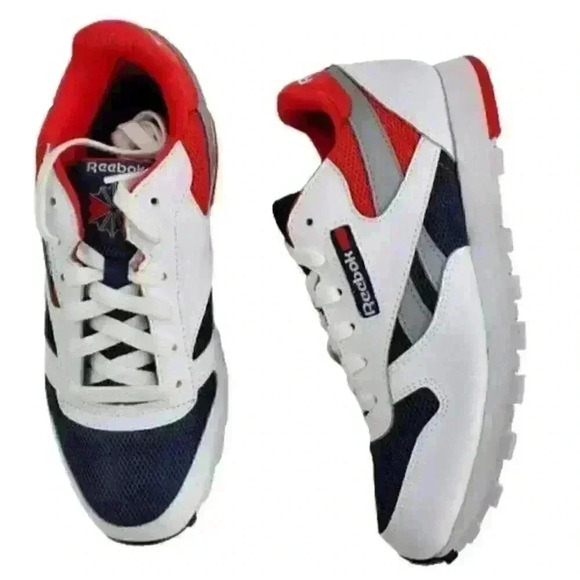 Reebok Classic Children's Hash Footw Running Shoe - Picture 5 of 10